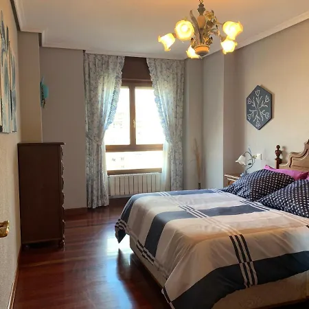 Apartamento Magnifico Piso Centrico Entre El Mar Y La Montana. *