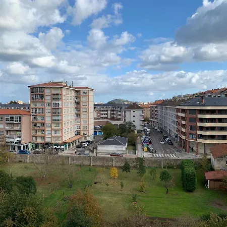 Magnifico Piso Centrico Entre El Mar Y La Montana. *
