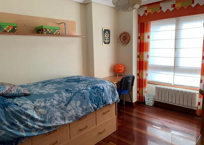 Magnifico Piso Centrico Entre El Mar Y La Montana. Apartment Colindres