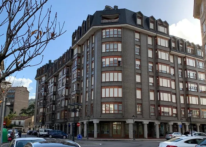 Magnifico Piso Centrico Entre El Mar Y La Montana. * Colindres